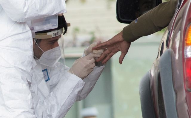 Spremembe v obdobju po epidemiji koronavirusa bodo predvidoma večplastne, v ospredju pa bosta zagotovo digitalizacija in (začasen) odmik od globalizacije. Foto Reuters