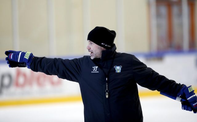 Podobno ambiciozno kot nazadnje vodenja slovenske reprezentance se bo Ivo Jan lotil tudi vloge glavnega trenerja Olimpijinih hokejistov. FOTO: Roman Šipić/Delo