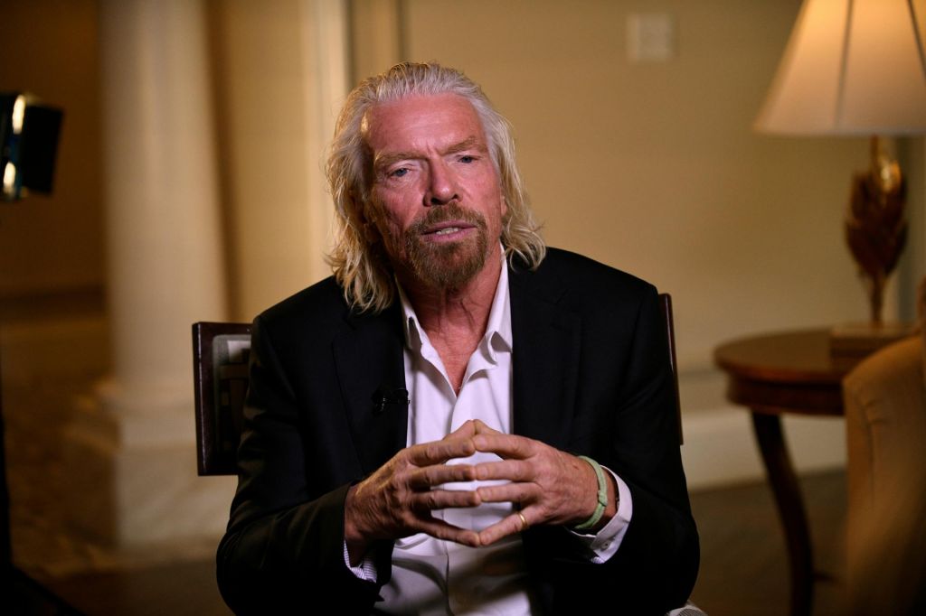 Richard Branson zdravi »poškodovana krila«