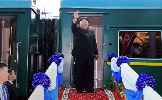 Kim Džong Un je šibkega zdravja, jasnega naslednika pa nima. FOTO: AFP