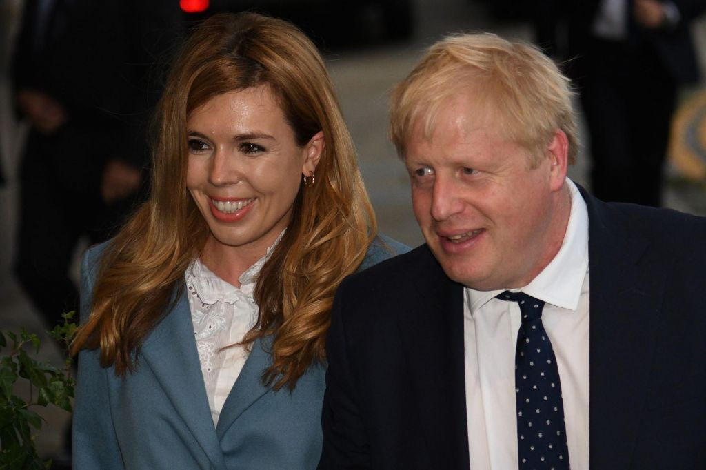 Britanski premier Boris Johnson dobil šestega otroka