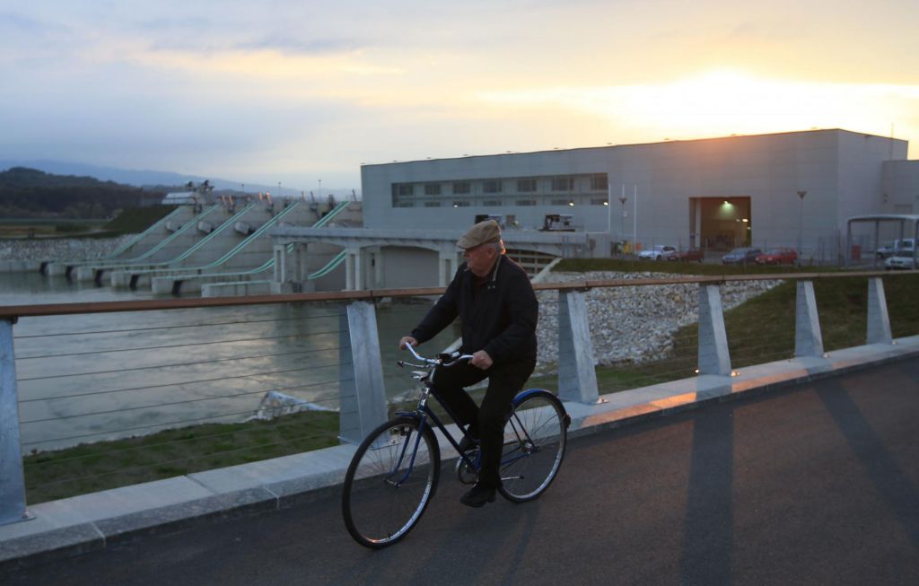 »Ne preostane nam drugega kakor boj«