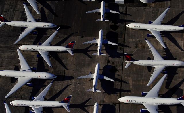 Letala Delte Air Lines so na tleh. Foto Reuters