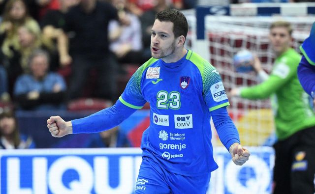 Miha Zarabec je eden ključnih mož v slovenski reprezentanci. FOTO: Reuters