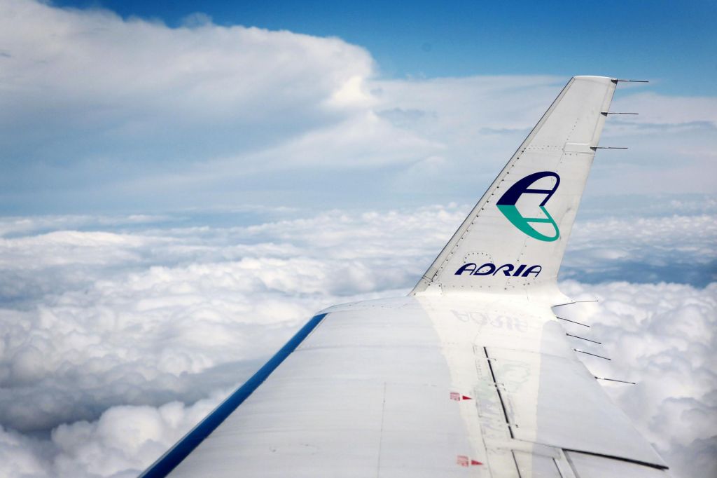 Kdo je izgubil milijone evrov v stečaju Adrie Airways