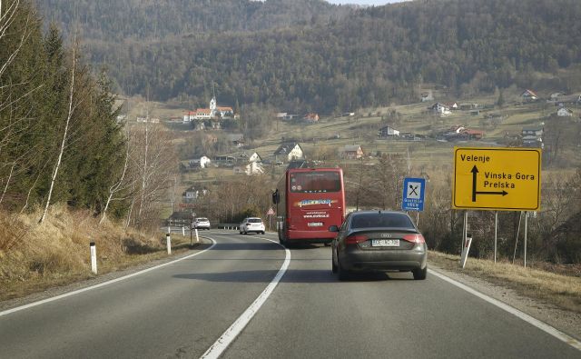 Civilne pobude zagovarjajo prenovo ceste med Arjo vasjo in Velenjem. FOTO: Leon Vidic