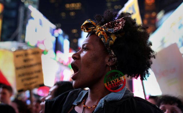 Protesti konec marca v New Yorku zaradi smrti Stephona Clarka v kalifornijskem Sacramentu