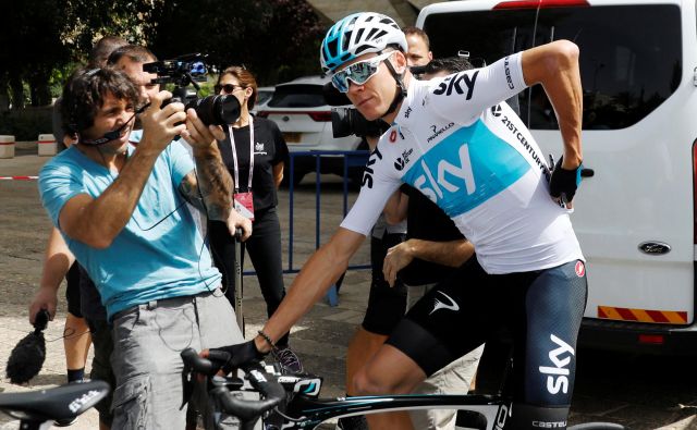 Chris Froome bi utegnil zamenjati moštvo. FOTO: Reuters