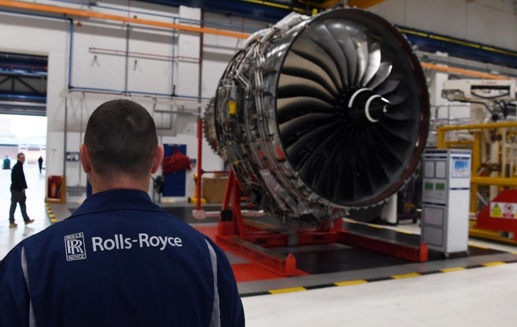 Rolls-Royce bo zaradi koronakrize odpustil 9000 zaposlenih