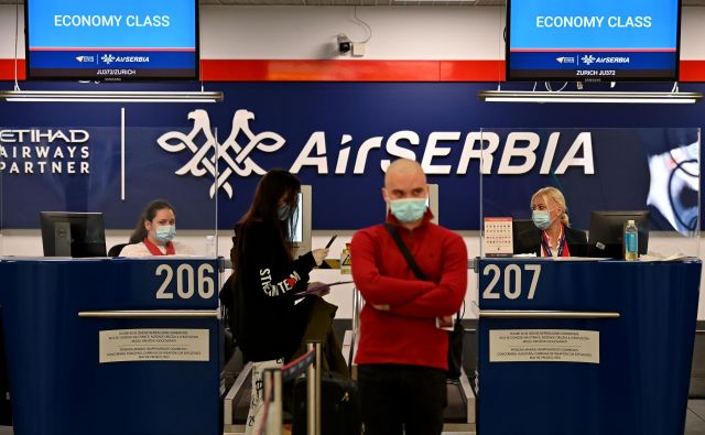 Srbski nacionalni letalski prevoznik je prvič po epidemiji včeraj zagnal redne linije. Foto AFP