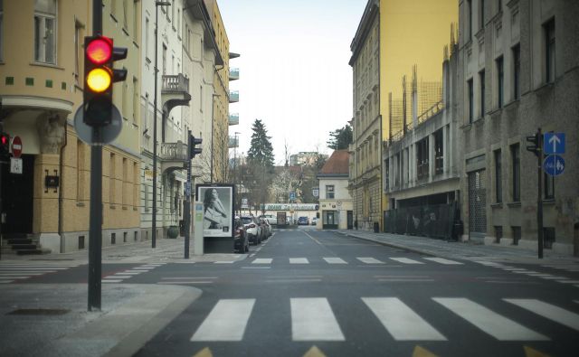 Popolna zapora bo na koncu Dalmatinove ulice. FOTO: Jure Eržen/Delo