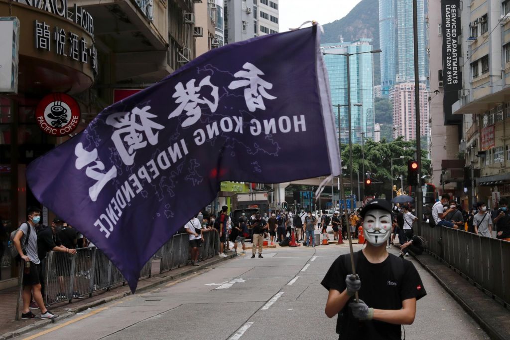 FOTO:Hongkong tik pred izgubo avtonomije