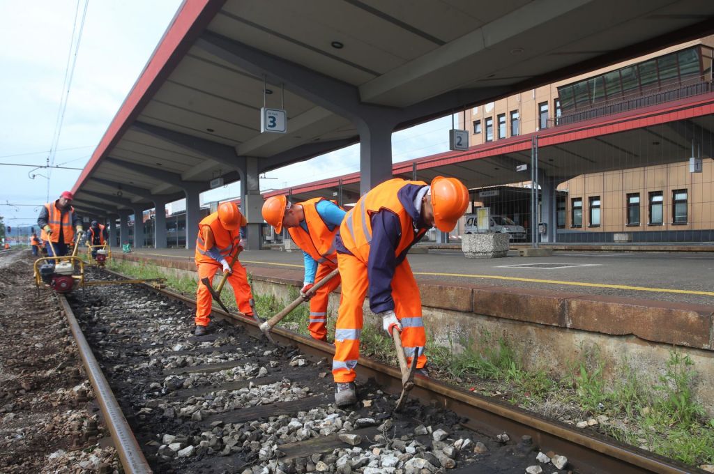 FOTO:Katere pomembne investicije bo država spodbujala