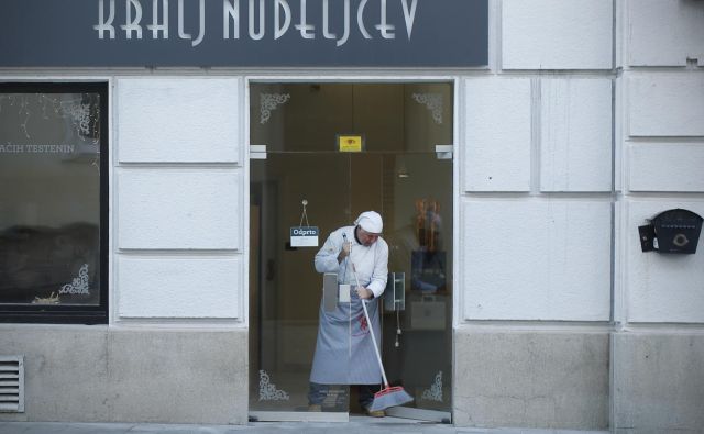 Tretji sveženj ukrepov bo predvidoma vreden milijardo evrov. Foto Jure Eržen