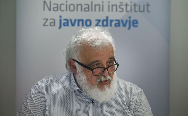 Milan Krek, direktor Nacionalnega inštituta za javno zdravje svari, da je lahko drugi val epidemije hujši kot prvi. Foto Blaž Samec