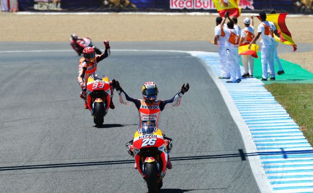 Ni še jasno, koliko dirk bosta letos imela španska asa Dani Pedrosa (v ospredju) in Marc Marquez. FOTO: AFP