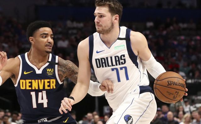 Za slovenski trojček v NBA Luka Dončič (desno), Goran Dragić, Vlatko Čančar se iztekajo dnevi odmora, košarka v ZDA in Kanadi naj bi spet zaživela prihodnji mesec. FOTO: USA Today Sports