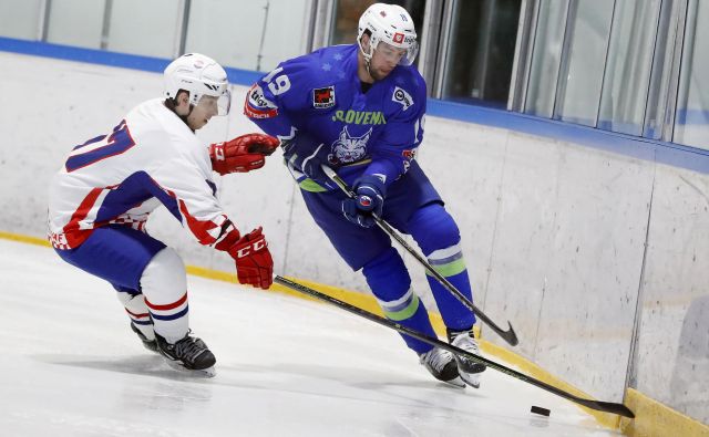 Žiga Pance je že dobro desetletje član slovenske hokejske reprezentance. FOTO: Leon Vidic/Delo
