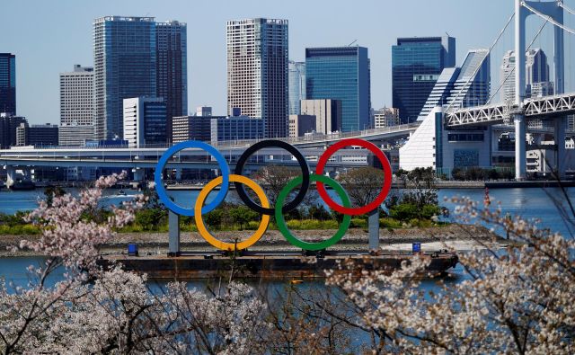 Olimpijske igre v Tokiuso bile zaradi pandemije novega koronavirusa prestavljene na prihodnje leto. FOTO: Issei Kato/Reuters