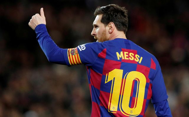 Lionel Messi je nared za igro. FOTO: Albert Gea/Reuters