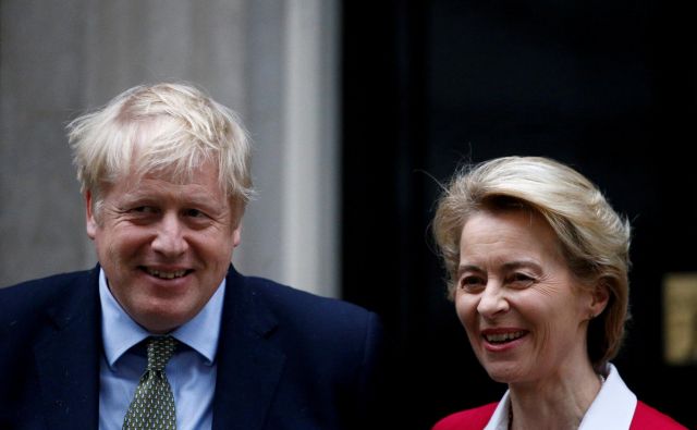 Britanski premier Boris Johnson in predsednica evropske komisije Ursula von der Leyen sta se v živo nazadnje srečala januarja letos v Londonu. Foto: REUTERS/Henry Nicholls