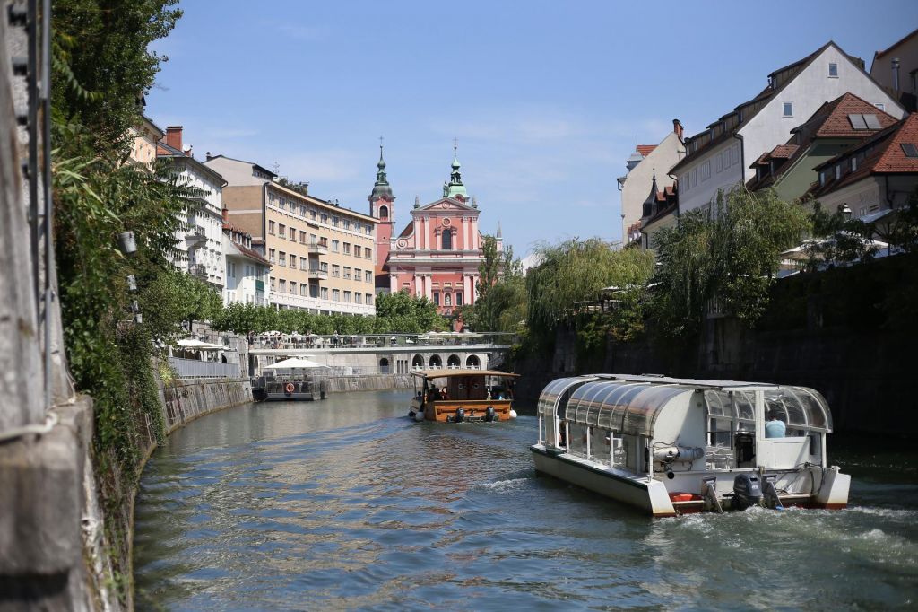 Še letos redna ladijska linija na Ljubljanici