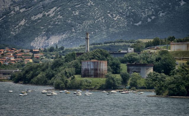 Madžari so kupili zemljišče med Trstom in Miljami v Italiji. FOTO: Blaž Samec/Delo
