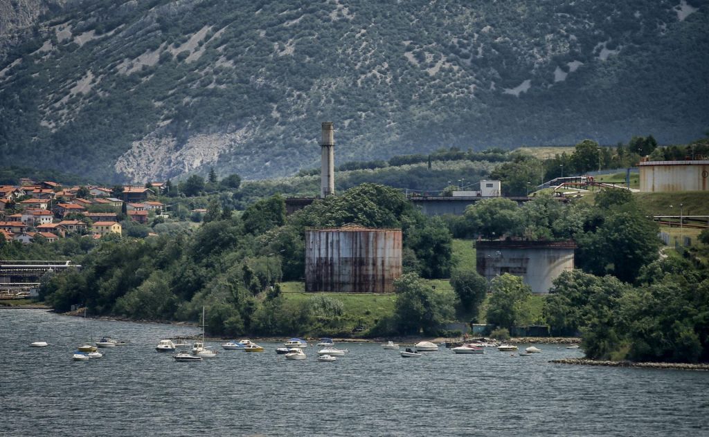 Madžarska bo gradila terminal ob morju