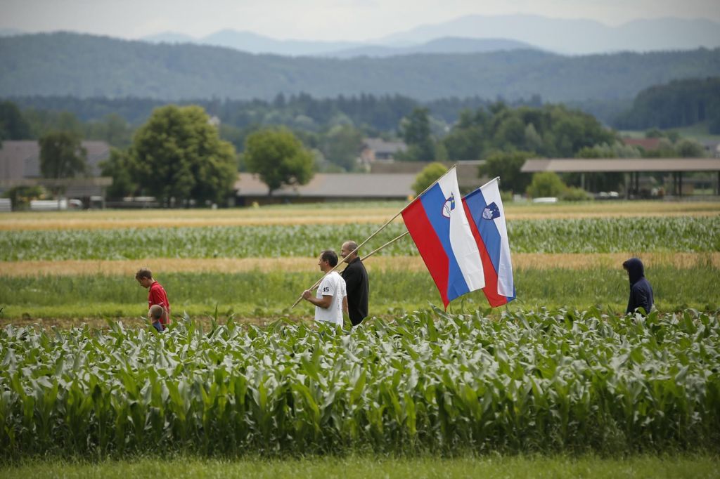 FOTO:Praznik najbolj razdeljene Slovenije