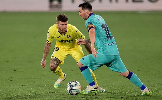 Lionel Messi naj le ne bi zapustil Camp Noua. FOTO: Jose Jordan/AFP