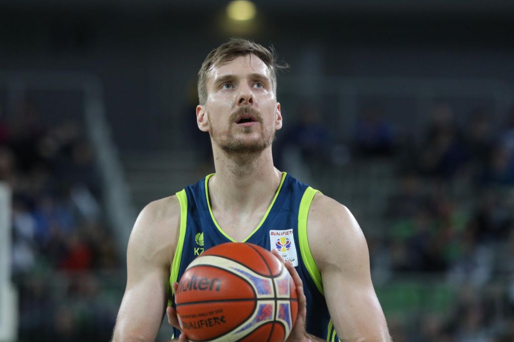 Z Lakovičem v končnico, z Ivanovićem do lovorike