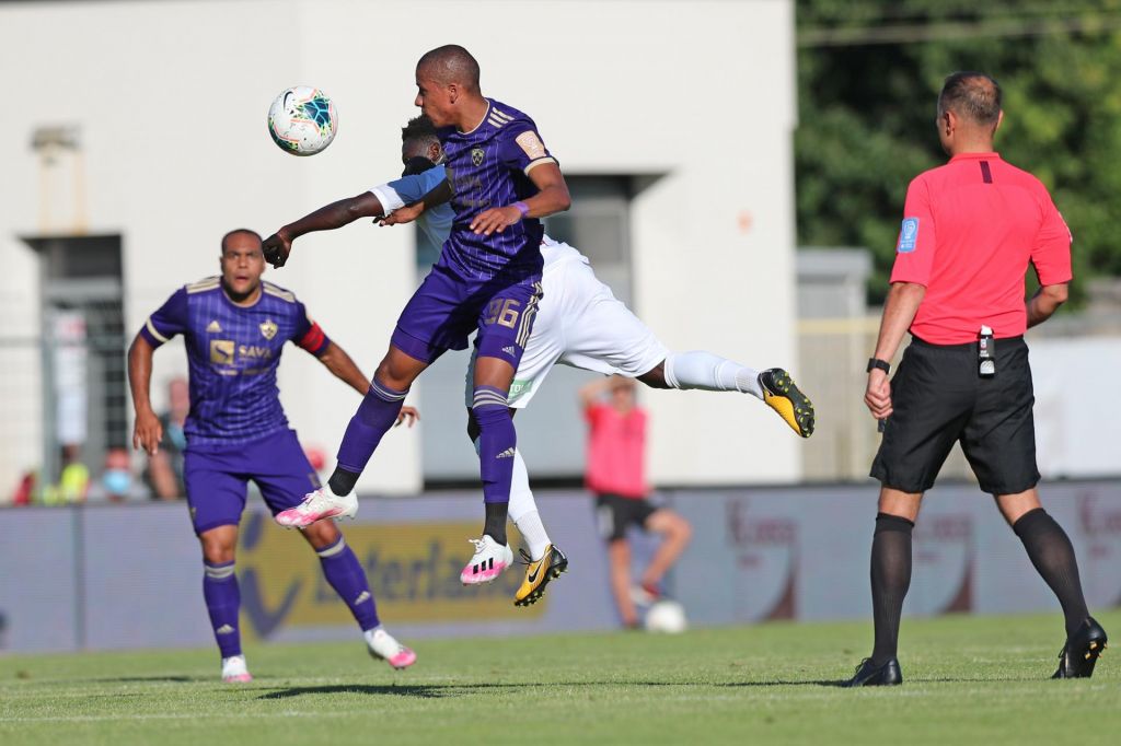 FOTO:Tabor iz šampionske bitke izločil Maribor, ta lahko še Celje