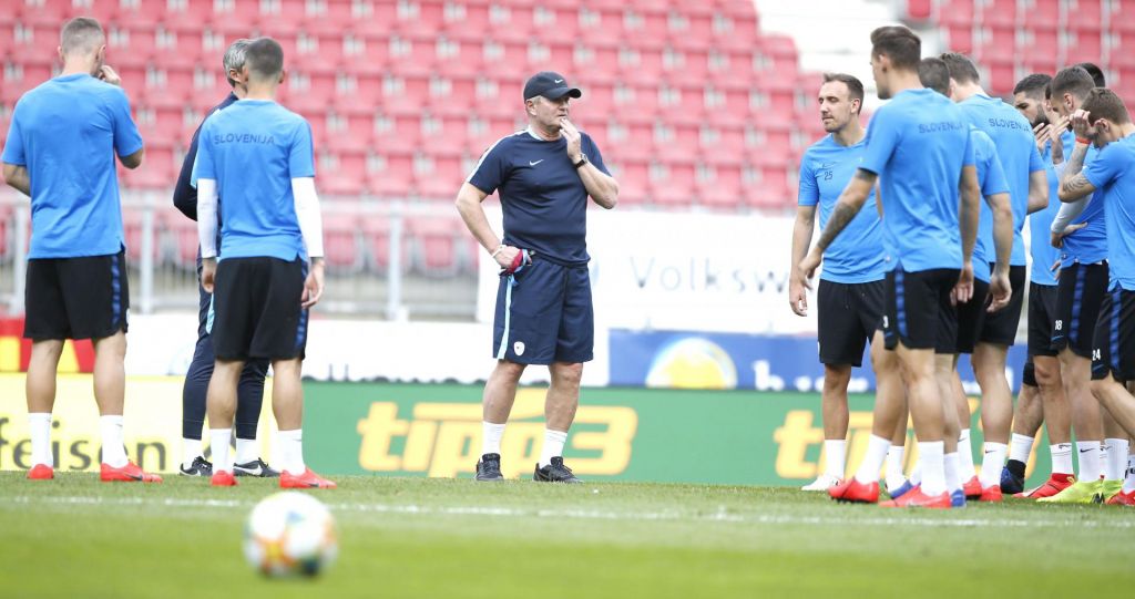 Matjaž Kek ostaja v Sloveniji in pogleduje proti Uefini ligi narodov