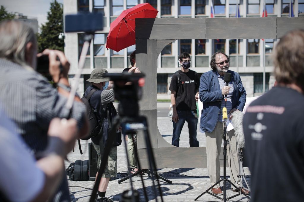 FOTO:Protest v podporo javne in neodvisne RTV Slovenija