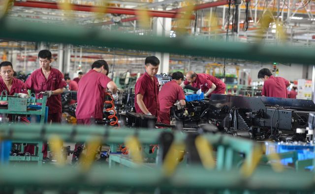 Za Peking je izjemno pomembno, da je Kitajska postala prvo veliko gospodarstvo, ki mu je uspelo povrniti rast še za časa pandemije. Foto Str/AFP