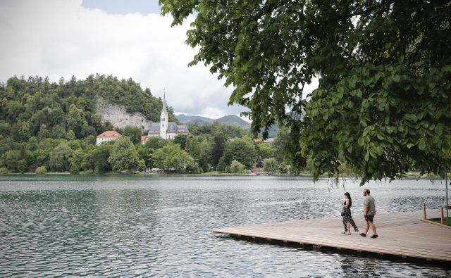 e lani je Slovenija zaradi turističnega navala dobesedno pokala po šivih. FOTO: Uroš Hočevar/Delo