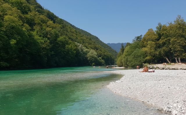 Soča je priljubljena, a nevarna. FOTO: Špela Kuralt/Delo