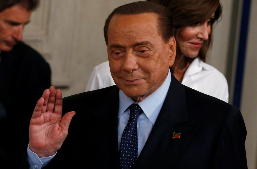 Devet življenj Silvia Berlusconija