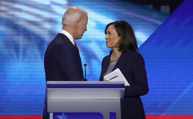 Demokratski predsedniški kandidat Joe Biden in njegova podpredsednica Kamala Harris septembra 2019 v Teksasu. FOTO: Win Mcnamee/AFP