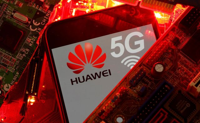 Kitajski je preostalo le še forsiranje Huaweia kot graditelja infrastrukture za omrežje 5G. FOTO: Dado Ruvić/Reuters