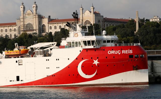 Turška raziskovalna ladja Oruc Reis Foto Murad Sezer/Reuters
