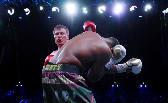 Aleksandr Povjetkin je pokazal, da še ni za staro šaro. FOTO: Andrew Couldridge/Reuters