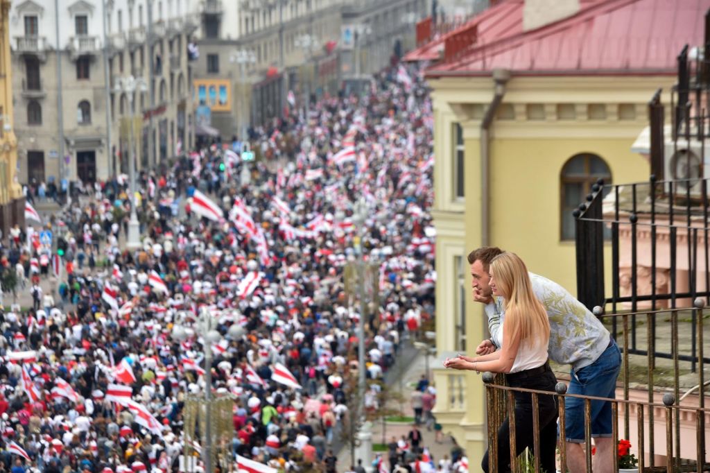 FOTO:Visoka udeležba ščiti beloruske protestnike