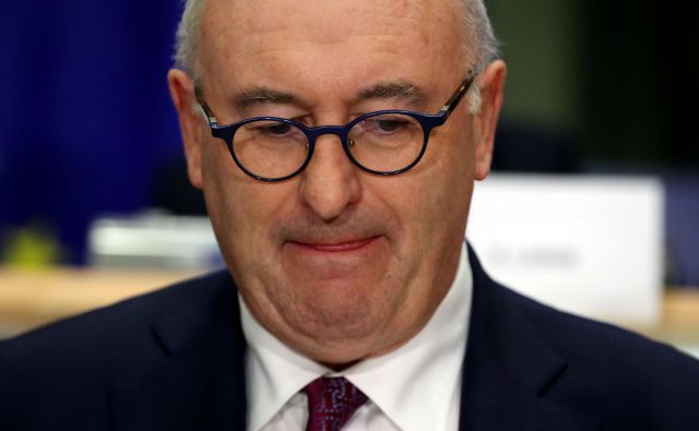 Phil Hogan prihaja iz Fine Gael, ki je v družini desnosredinske Evropske ljudske stranke (EPP). V prejšnjem mandatu je bil komisar za kmetijstvo. FOTO: Yves Herman/Reuters