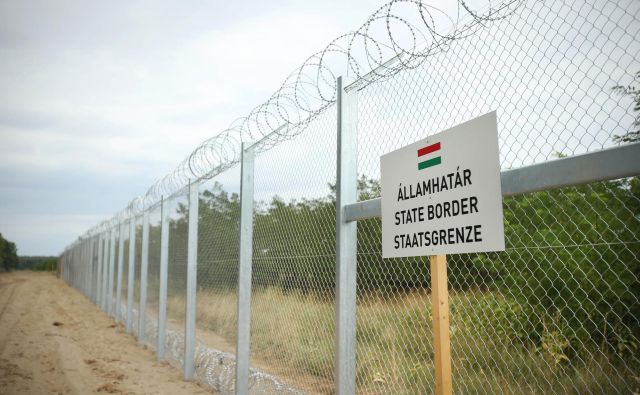 Madžarska bo za mesec dni zaprla vse svoje meje. FOTO: Jure Eržen/Delo 