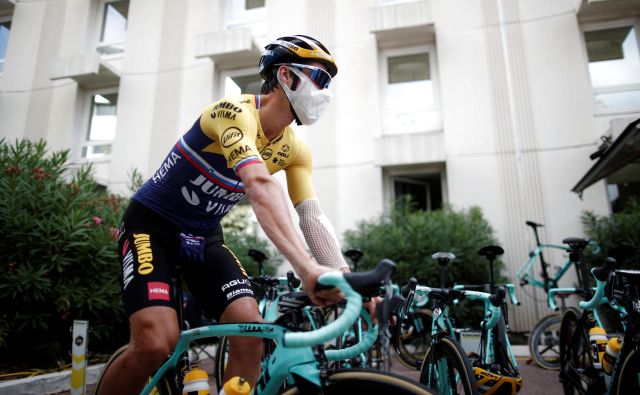 Primož Roglič kot prvi favorit začenja 107. Tour de France. FOTO:  Benoit Tessier/Reuters