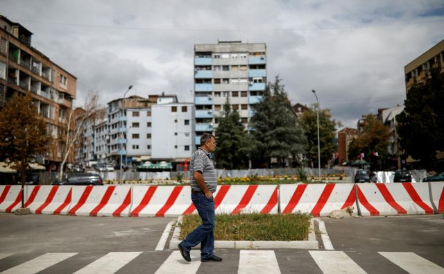 Rok za načrt skupnosti srbskih občin, ki ga je EU postavila Prištini, se je iztekel v začetku avgusta 2018. FOTO: Marko Djurica/Reuters