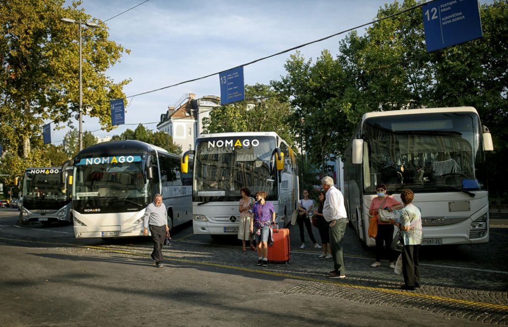 Mnogi avtobusni prevozniki na robu preživetja