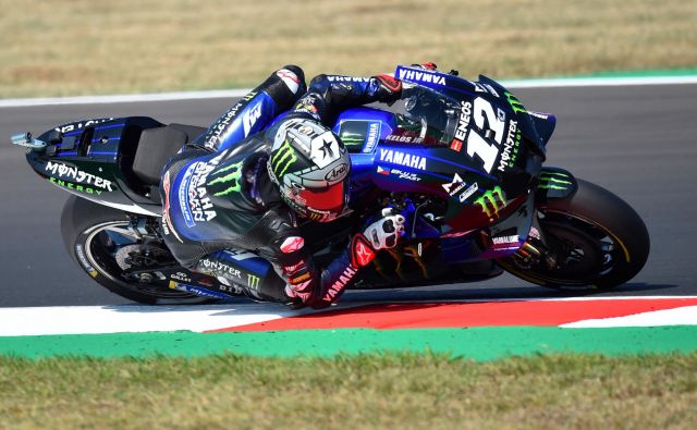 Maverick Vinales bo jutrišnjo dirko v razredu motoGP štartal z najboljšega položaja. FOTO: Massimo Pinca/Reuters