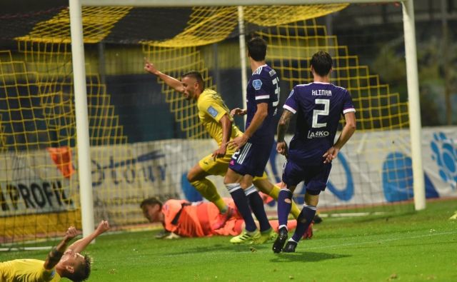 Dario Kolobarić je izjemno začel sezono, v Celju je s prvim golom začel potop prvaka, v 2. kolu je gol zabil Mariboru, v prvem Bravu. FOTO: Lado Vavpetič/NK Domžale
